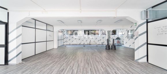 15غرفة بناية في Buccinasco, Italy رقم 76652 13