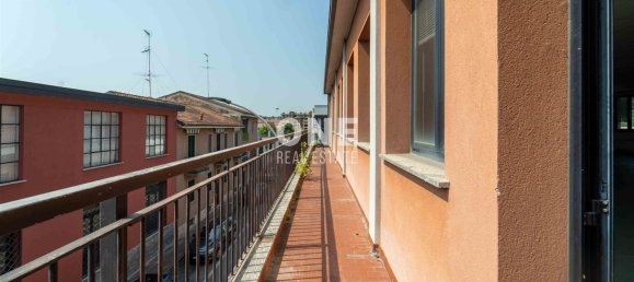 15غرفة بناية في Buccinasco, Italy رقم 76652 28