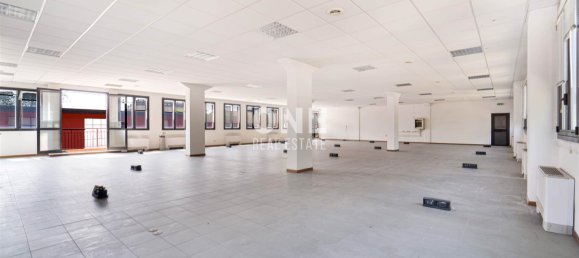 15غرفة بناية في Buccinasco, Italy رقم 76652 31