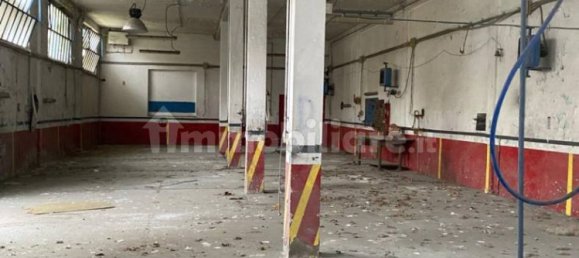 Здание с 5 комнатами в Колоньо Монцезе, Италия № 323523 13