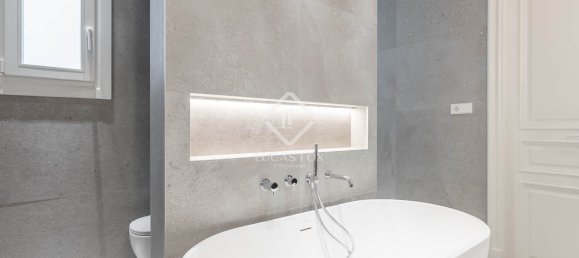 2 غرف نوم شقة في Ciutat Vella, Spain رقم 33969 37