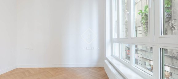 2 غرف نوم شقة في Ciutat Vella, Spain رقم 33969 17