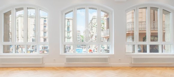 2 غرف نوم شقة في Ciutat Vella, Spain رقم 33969 5