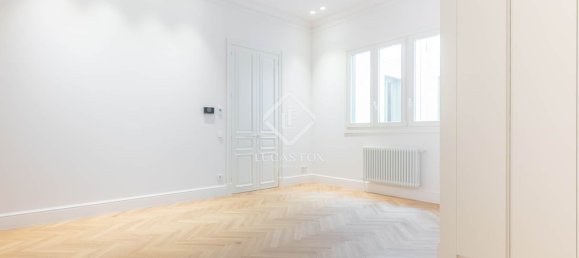 2 غرف نوم شقة في Ciutat Vella, Spain رقم 33969 23