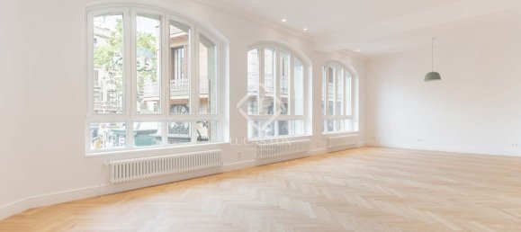 2 غرف نوم شقة في Ciutat Vella, Spain رقم 33969 4