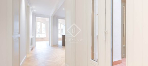 2 غرف نوم شقة في Ciutat Vella, Spain رقم 33969 16