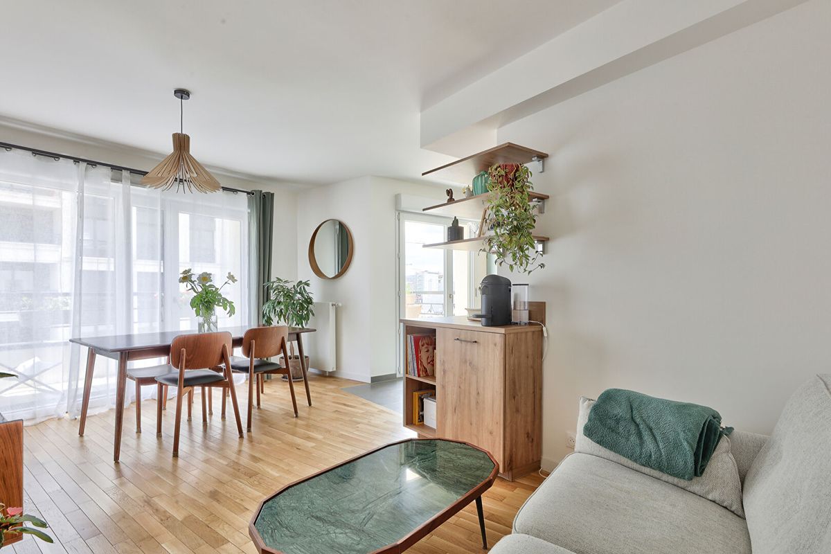 Квартира с 2 спальнями в Сен-Сен-Дени, Франция № 188386