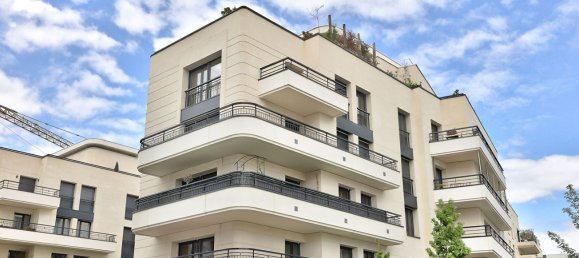 Квартира с 2 спальнями в Сен-Сен-Дени, Франция № 188386 17