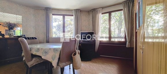 2 bedrooms Apartment in Viry-Chatillon, France No. 171493 6