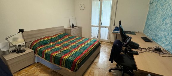 4-Zimmer Wohnung in Florence, Italy, Nr. 36462 2