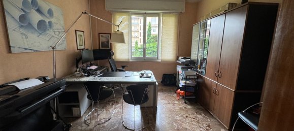 4-Zimmer Wohnung in Florence, Italy, Nr. 36462 9