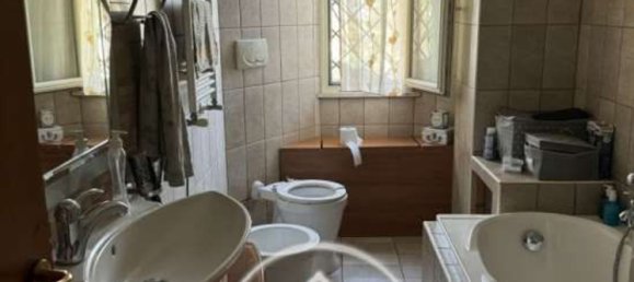 5-Zimmer Haus in Anzio, Italy, Nr. 14990 9