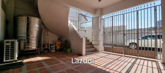 5 chambres Café / restaurant à Pattaya, Thailand No. 15482 3