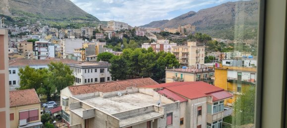 Квартира с 4 спальнями в Карини, Италия № 326361 17