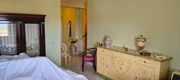 Квартира с 4 спальнями в Карини, Италия № 326361 7