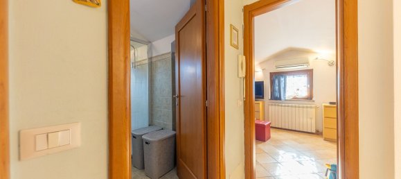 3 rooms Duplex in Grottaferrata, Italy No. 276504 28