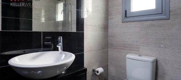 Вилла с 3 спальнями в Перволия, Кипр № 26106 12