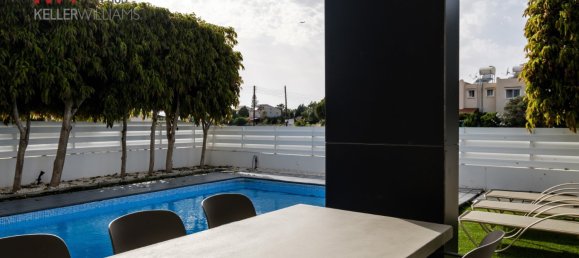 Вилла с 3 спальнями в Перволия, Кипр № 26106 25