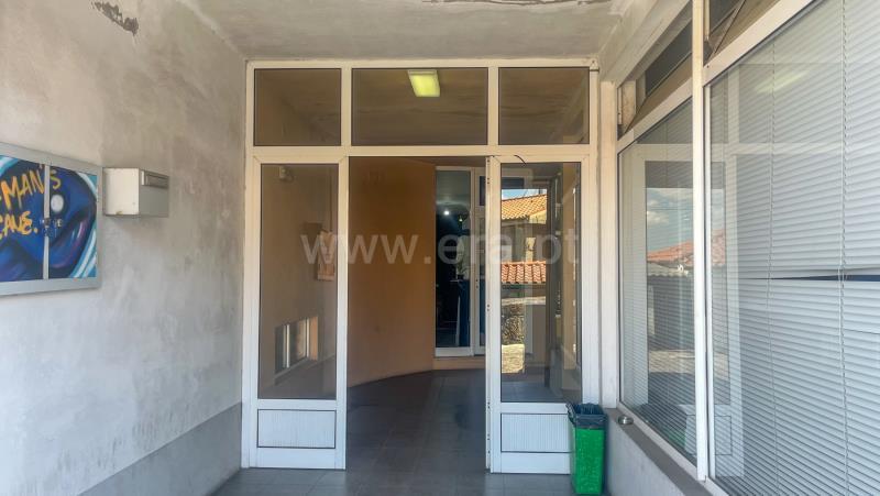 21m² Commercial property in Santo Tirso, Portugal No. 285272