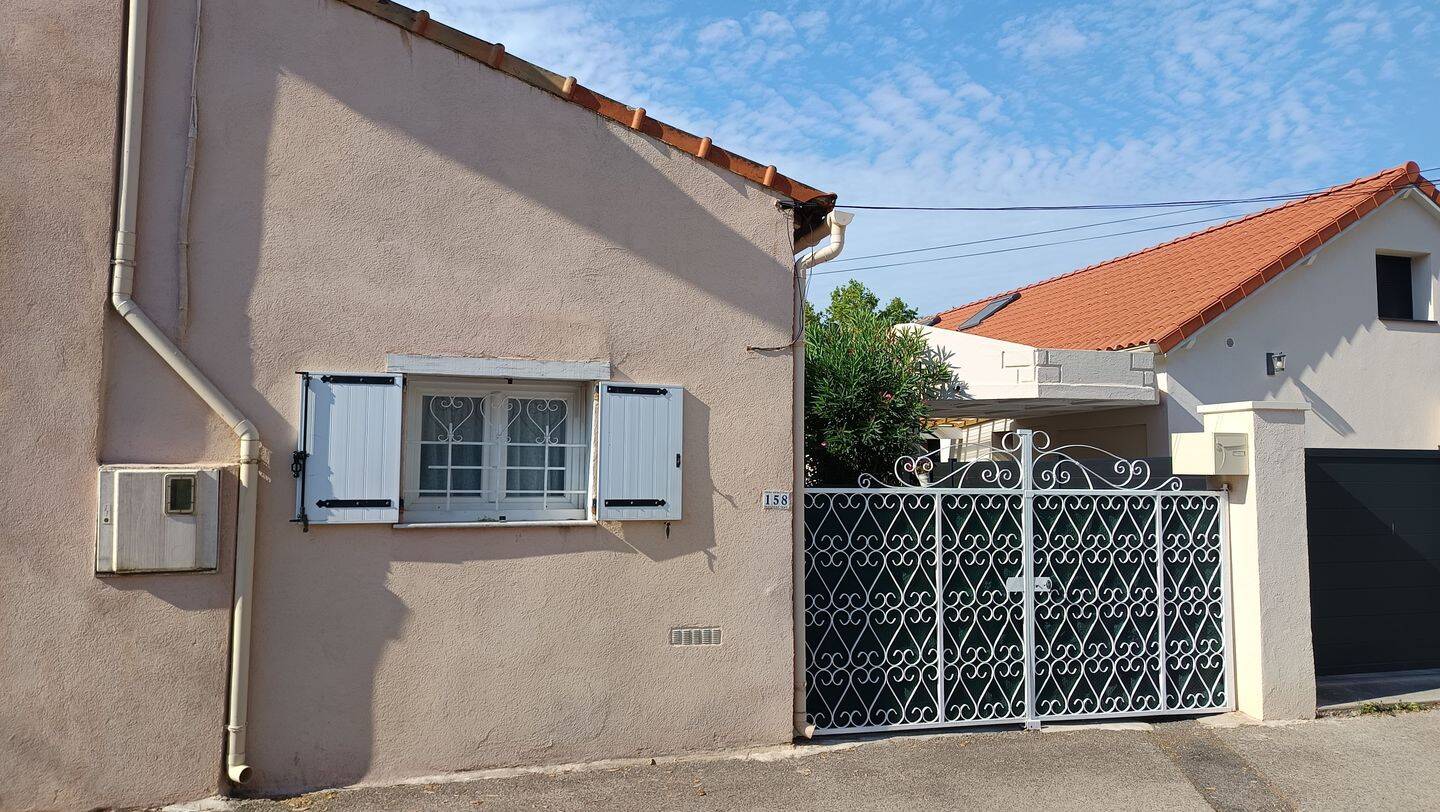 Studio à Fréjus, France No. 331478