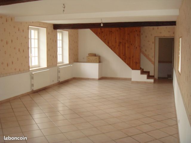 Casa T4 em Mont-d'Origny, France N.º 278297