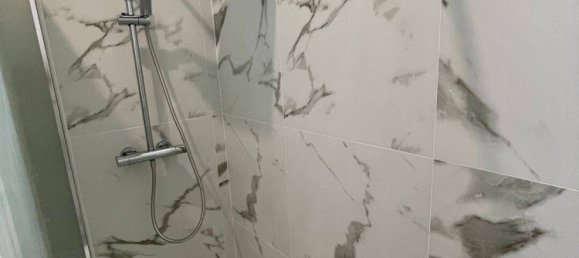 Studio à Nice, France No. 325813 4