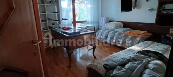 3 غرف نوم شقة في Robecchetto con Induno, Italy رقم 273263 11