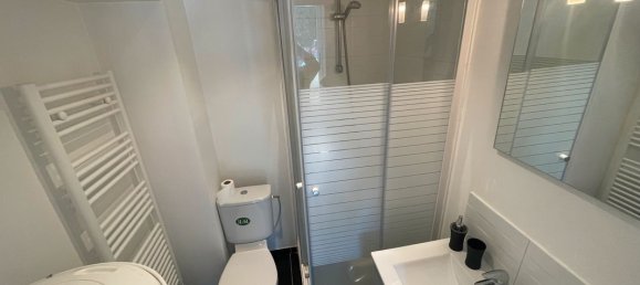 Studio in Villeurbanne, France No. 316570 3