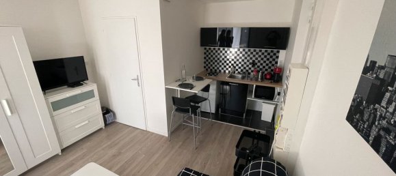 Studio in Villeurbanne, France No. 316570 2