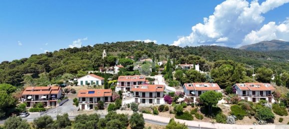Casa de 3 habitaciónes en Costarainera, Italy No. 137403 34