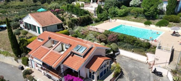 Casa de 3 habitaciónes en Costarainera, Italy No. 137403 35