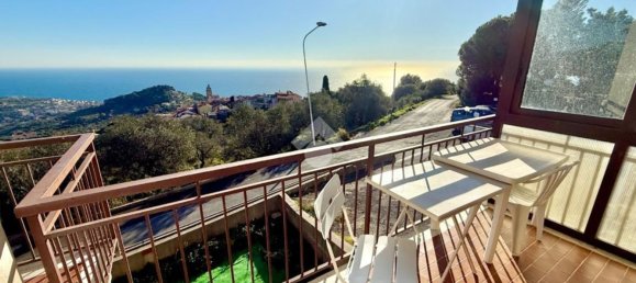 Casa de 3 habitaciónes en Costarainera, Italy No. 137403 38