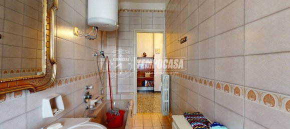 2 bedrooms Apartment in Turin, Italy No. 308820 20