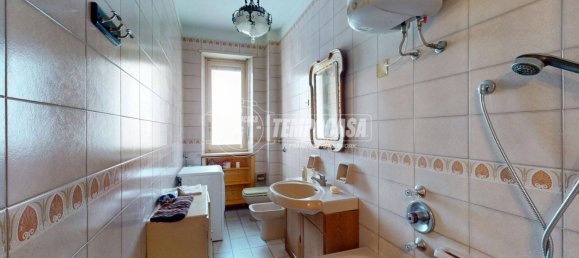 2 bedrooms Apartment in Turin, Italy No. 308820 18