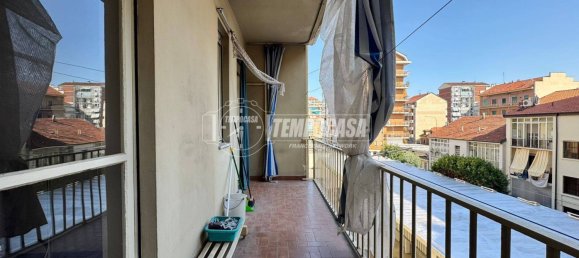 2 bedrooms Apartment in Turin, Italy No. 308820 25