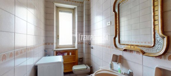 2 bedrooms Apartment in Turin, Italy No. 308820 19