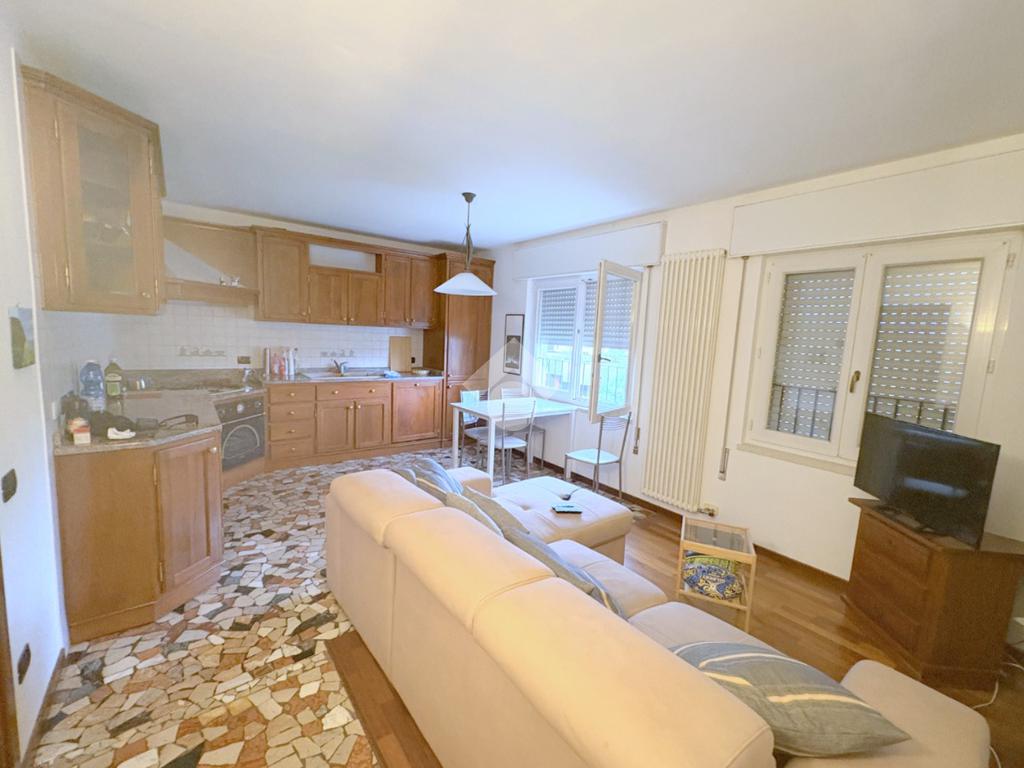 Apartamento T2 em Vicenza, Italy N.º 257638