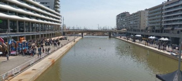 20 Schlafzimmer Gebäude in Badalona, Spain, Nr. 123835 21