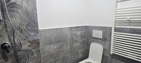 Apartamento de 3 divisões em Livorno, Italy N.º 119862 13