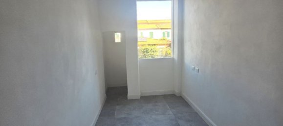 Apartamento de 3 divisões em Livorno, Italy N.º 119862 15