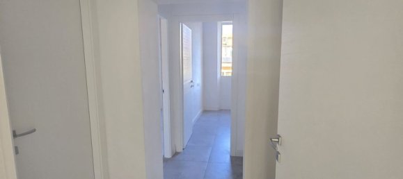 Apartamento de 3 divisões em Livorno, Italy N.º 119862 8