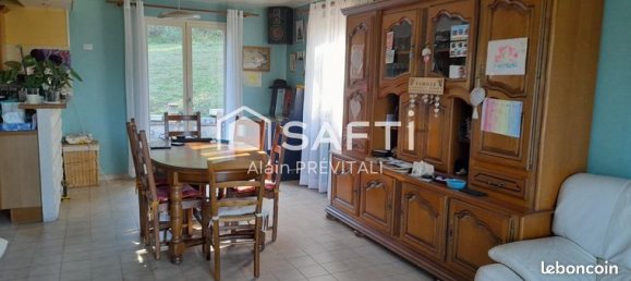 6 bedrooms House in Martignat, France No. 313161 2