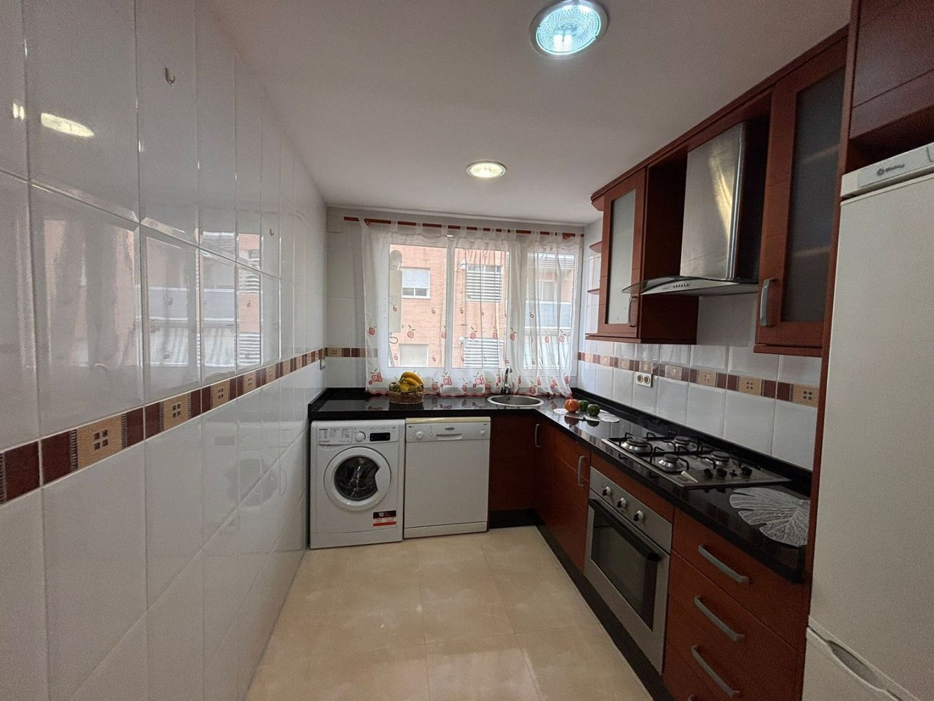 3 bedrooms Apartment in Burjassot, Spain No. 173119