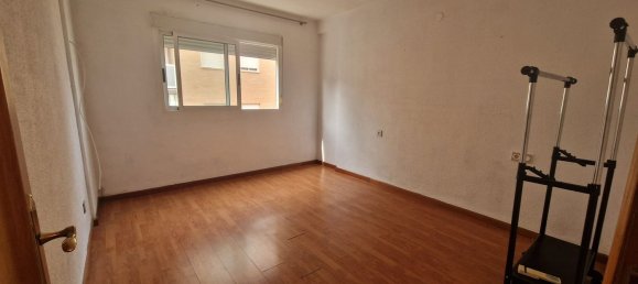 3 bedrooms Apartment in Burjassot, Spain No. 173119 14