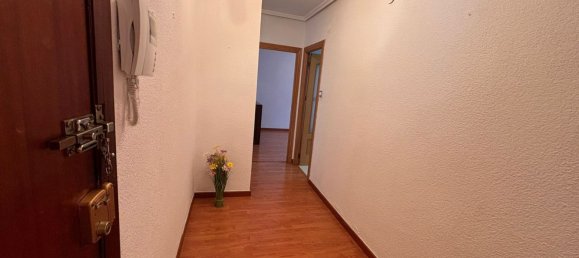 3 bedrooms Apartment in Burjassot, Spain No. 173119 7