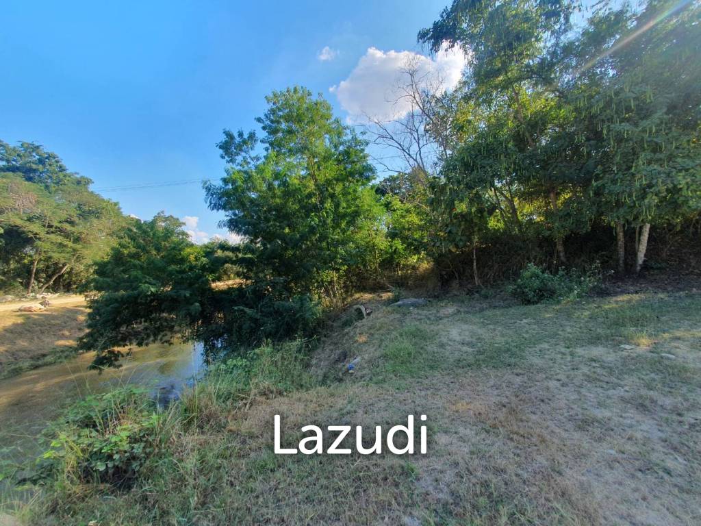  Commercial property in Mae Taeng, Thailand No. 13945