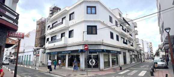 3 bedrooms Apartment in Arrecife, Spain No. 162666 25