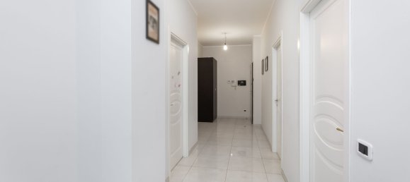4 rooms Apartment in Turin, Italy No. 289952 27