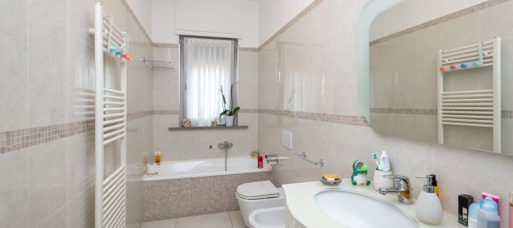 4 rooms Apartment in Turin, Italy No. 289952 21