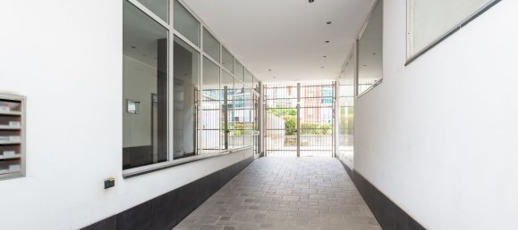 4 rooms Apartment in Turin, Italy No. 289952 24